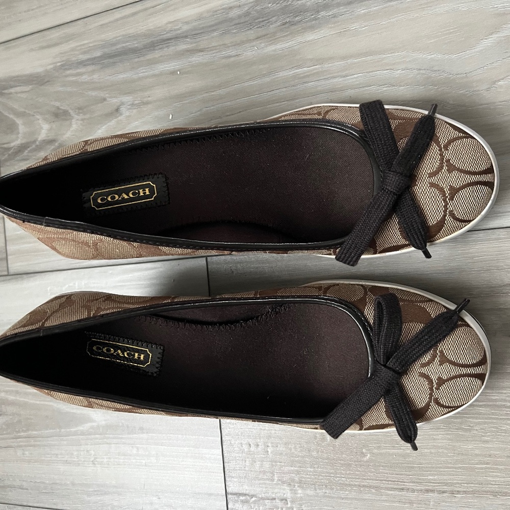 Coach wedges